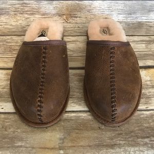 UGG Australia Scuff Deco Chestnut Leather Slippers